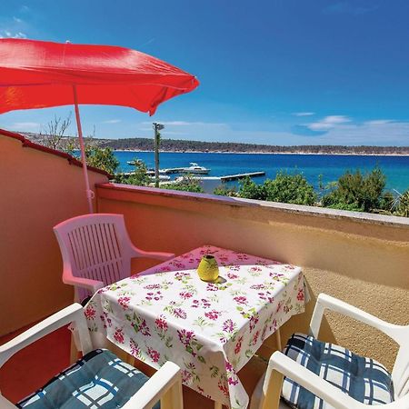 Nice Apartment In Rab With Kitchen Barbat na Rabu Eksteriør bilde