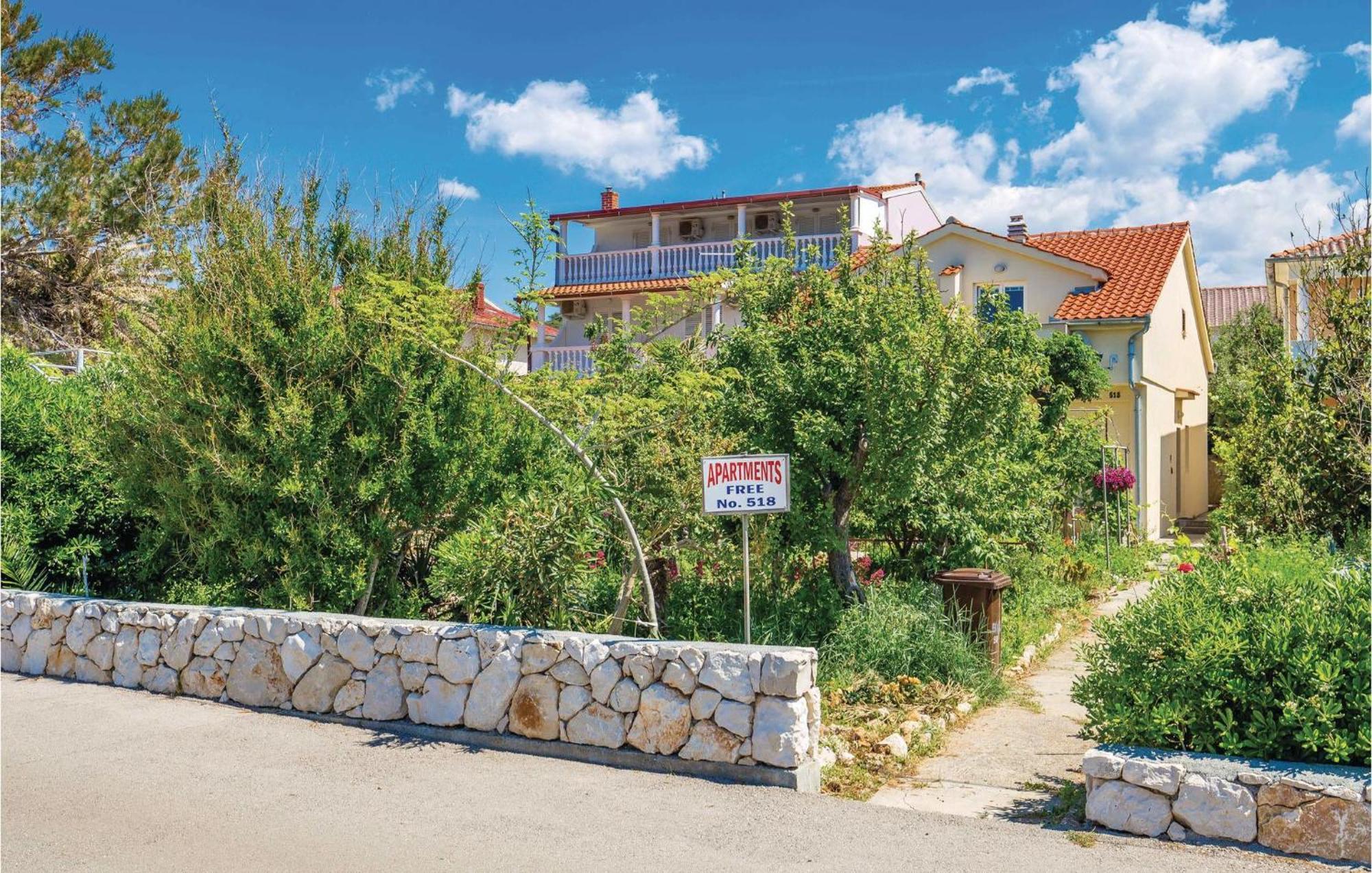 Nice Apartment In Rab With Kitchen Barbat na Rabu Eksteriør bilde