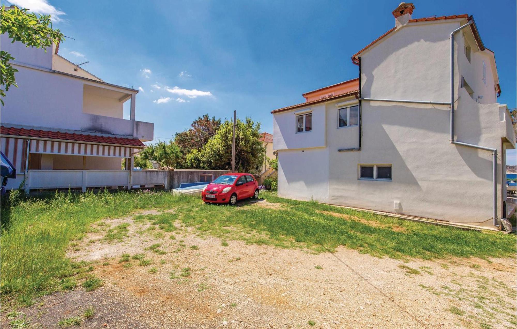 Nice Apartment In Rab With Kitchen Barbat na Rabu Eksteriør bilde